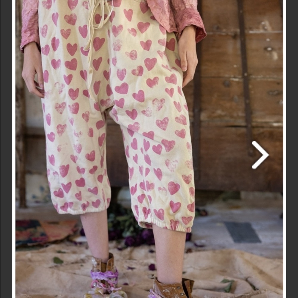 Magnolia Pearl Pink Heart Joggers